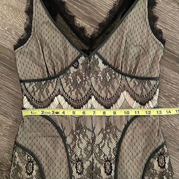 Ark & Co lace dress - Picture 6 of 9